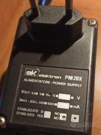 alimentatore marca Ek Elektron 9V