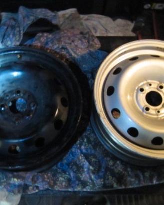 Fiat Qubo 2012 - 2 cerchioni in ferro