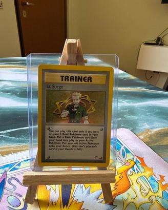 017-132 Lt. Surge Holo Unlimited (ENG)