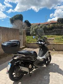 Beverly 350 Sport Touring