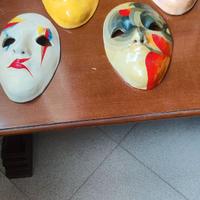 Maschere colorate simpatiche