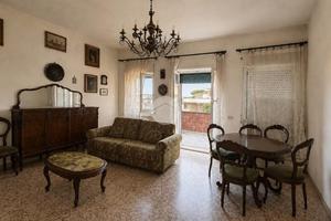 4 LOCALI A ANZIO