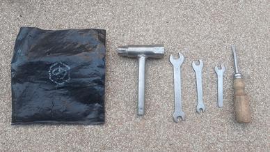 Attrezzi Originali Vespa Rally