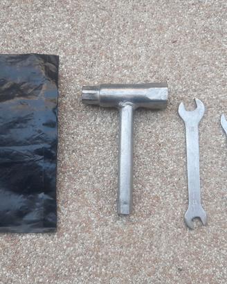 Attrezzi Originali Vespa Rally