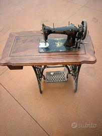 Macchina da cucire antica DÜRKOPP originale,