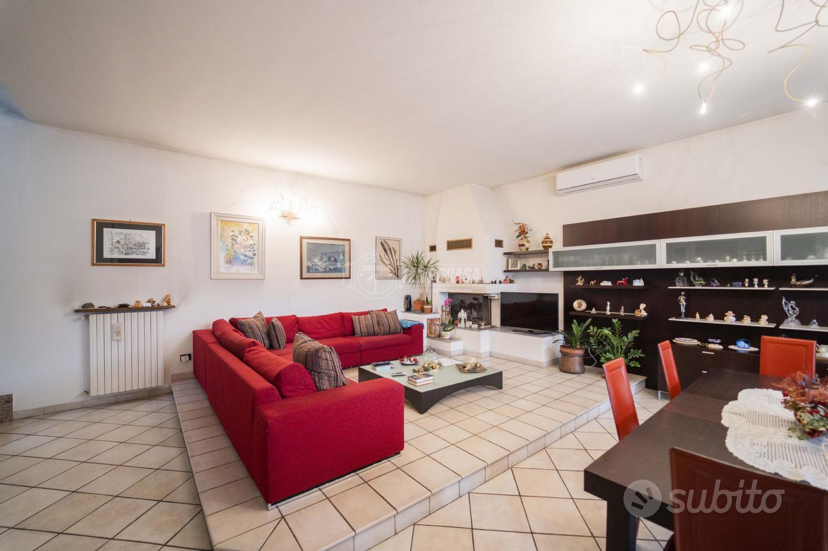 Casa – Castello d'Agogna - Vista 4