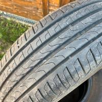 Gomme pirelli 205/60 r16