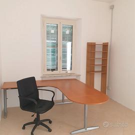 Scrivania ad angolo