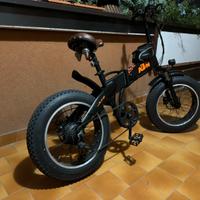 Bici elettrica momo design  250w da codice