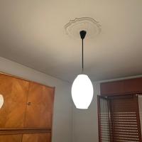 Lampadario vintage a sospensione con paralume in v