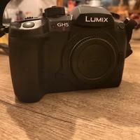 LUMIX GH5 M2 con Obbiettivi