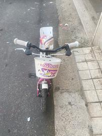 Bici piccola per bambini con rotelle