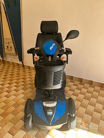 Scooter elettrico per anziani