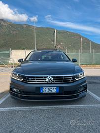 Vw passat R Line 2.0 TDI 190 CV tetto