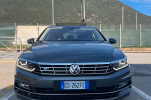 Vw passat R Line 2.0 TDI 190 CV tetto