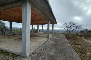 Fabbricato al rustico in c.a