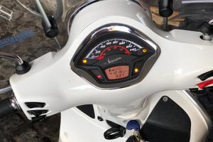 Vespa GTS 300 Super – Aprile 2022