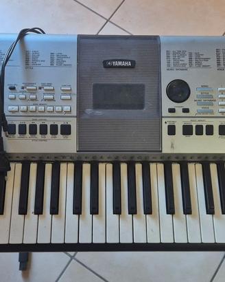 Tastiera elettronica YAMAHA PSR-E413