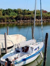 Barca vela - Pacific 20