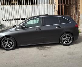 Mercedes classe b 200d allestimento amg full