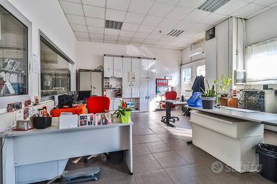 Immobile di 1800 m² con più di 5 locali a Argelato