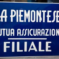 insegna smaltata assicurazioni 