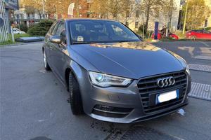 AUDI A3 SPB 1.6 TDI 110CV Cambio Automatico S