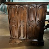 Elegante Credenzina Bassa Stile Luigi XIV