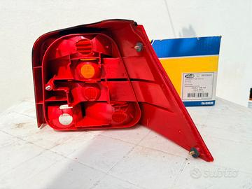 Fanale posteriore sx VW Golf 4