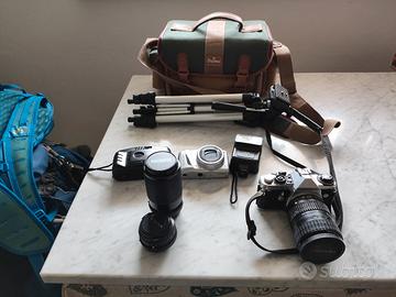 macchina fotografica Pentax me super con obiettivi