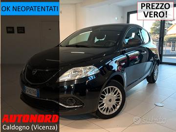 Lancia Ypsilon 1.2 69 CV 5 porte Silver