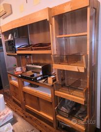 Mobile retrobanco espositore pane con armadio