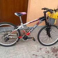 Bicicletta 24" mountain bike MTBBicicletta 24" mou