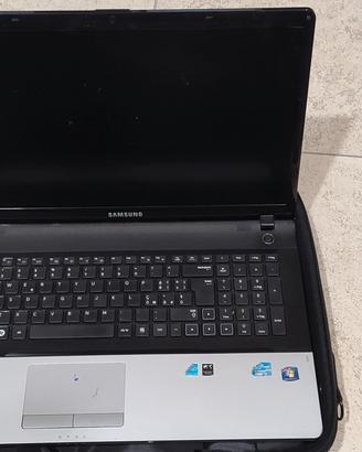 Samsung Portatile 17 pollici 