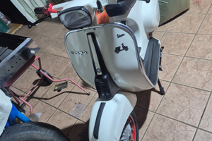 Vespa 50 special