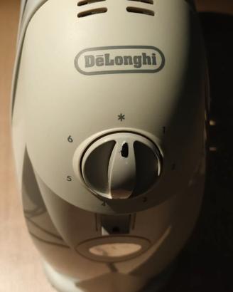 Stufa DeLonghi a olio