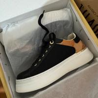 Scarpe , nuove donna mai usate prima classe