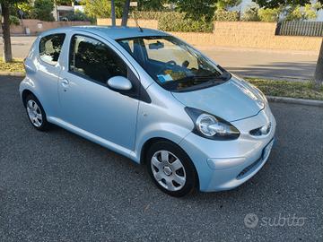 Toyota Aygo 1.0 3 porte SOLO 134.000 KM