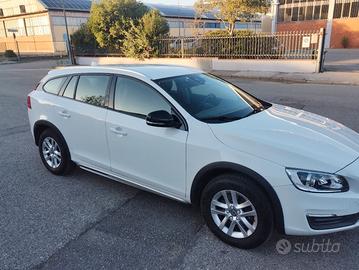 volvo v60 cross-country