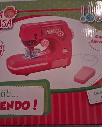 macchina da cucire giocattolo "Brava in Casa"