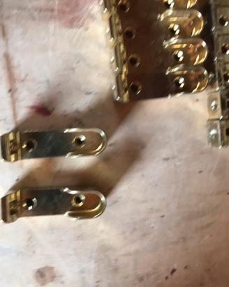 Supporto zama per armadi