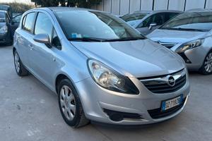 Opel Corsa 1.2. 12V 5 porte benzina