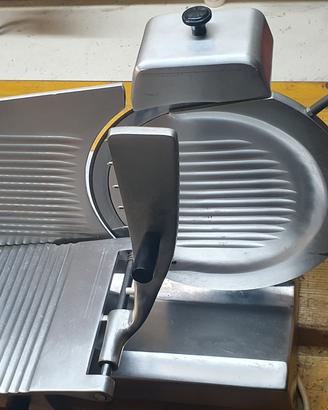 Affettatrice in alluminio