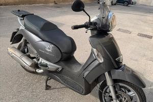 Aprilia scarabeo 500