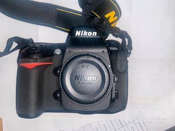 Nikon D 300 S piu 18-200 vr 2
