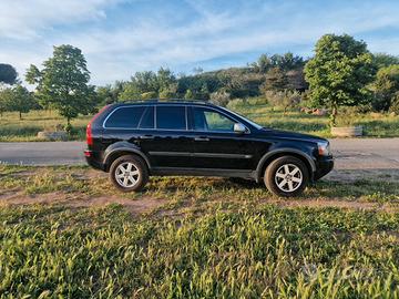 VOLVO XC90 2.4 AUTOMATICA 