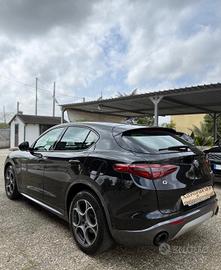 Alfa Romeo Stelvio Ti 210 CV AT8 Q4 permute