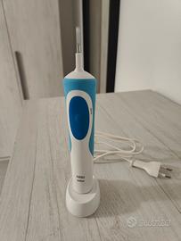 spazzolino elettrico Oral-B 