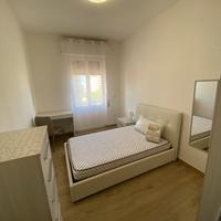 1 STANZA/CAMERA LIBERA appartamento nuovo centrale