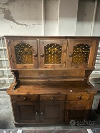 Credenza o cristalliera
